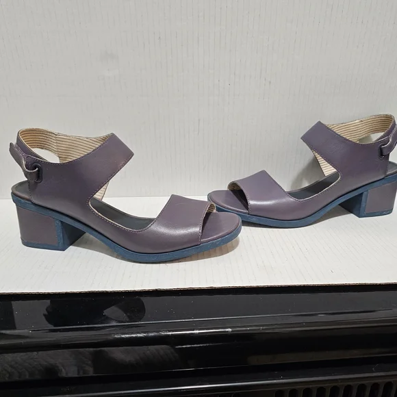 Camper Maude Violet purple Blue Mid Block Heel Retro Shoes Sandals Sz 40 - Picture 3 of 16
